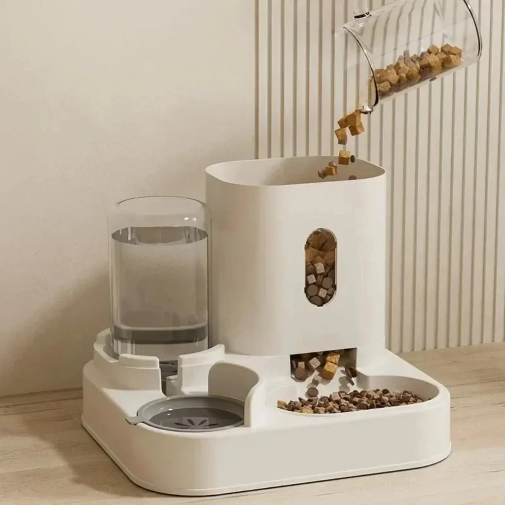 Automatic Pet Feeder & Water Fountain | Large Capacity, No Power Needed